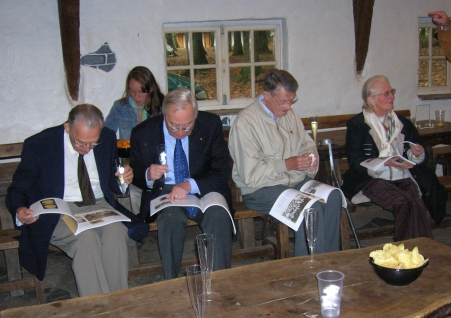 De gauche � droite, Paul Doutrepont, Jean Vandervelden, Fran�ois Vanderstraeten et Nella Groos